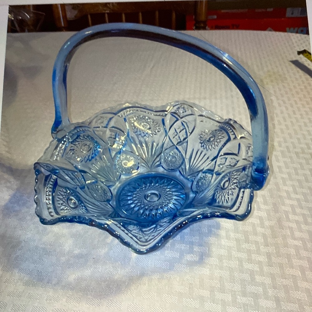 Tiara Blue Basket 70’s